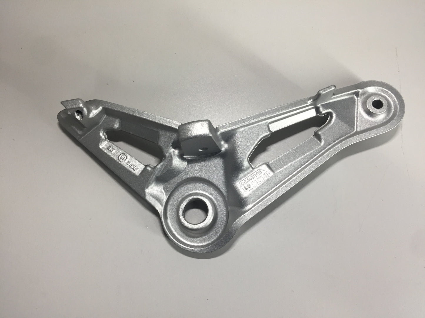 BMW RNineT Träger Fahrersitz rechts neu 46638531190