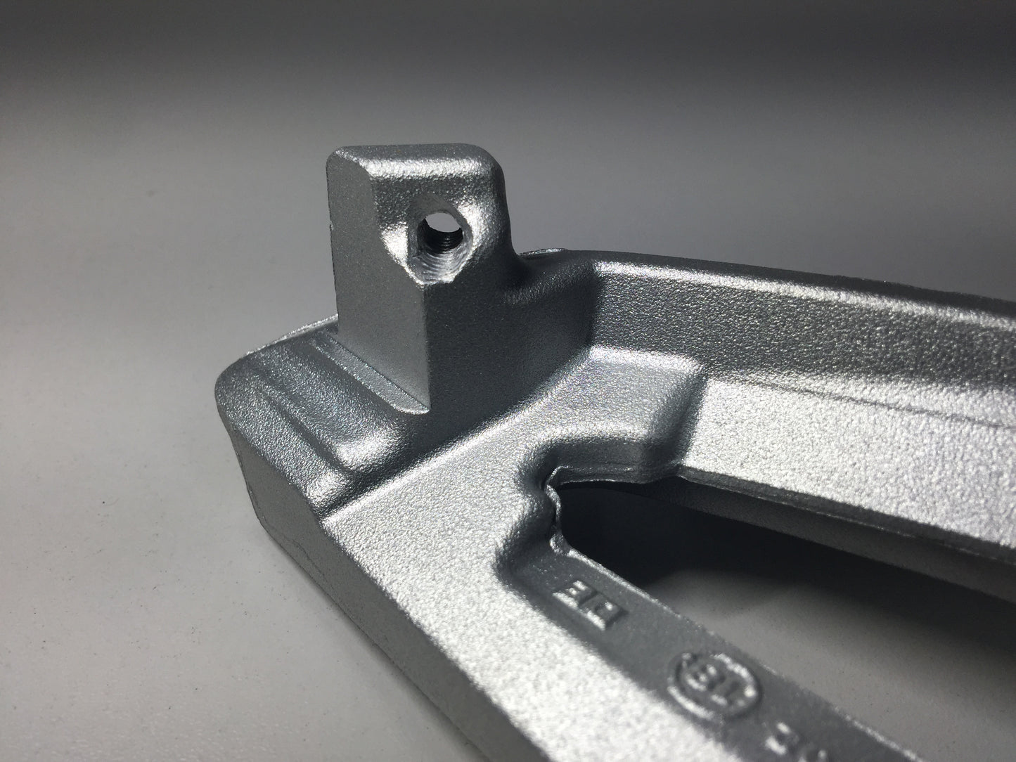 BMW RNineT Träger Fahrersitz rechts neu 46638531190