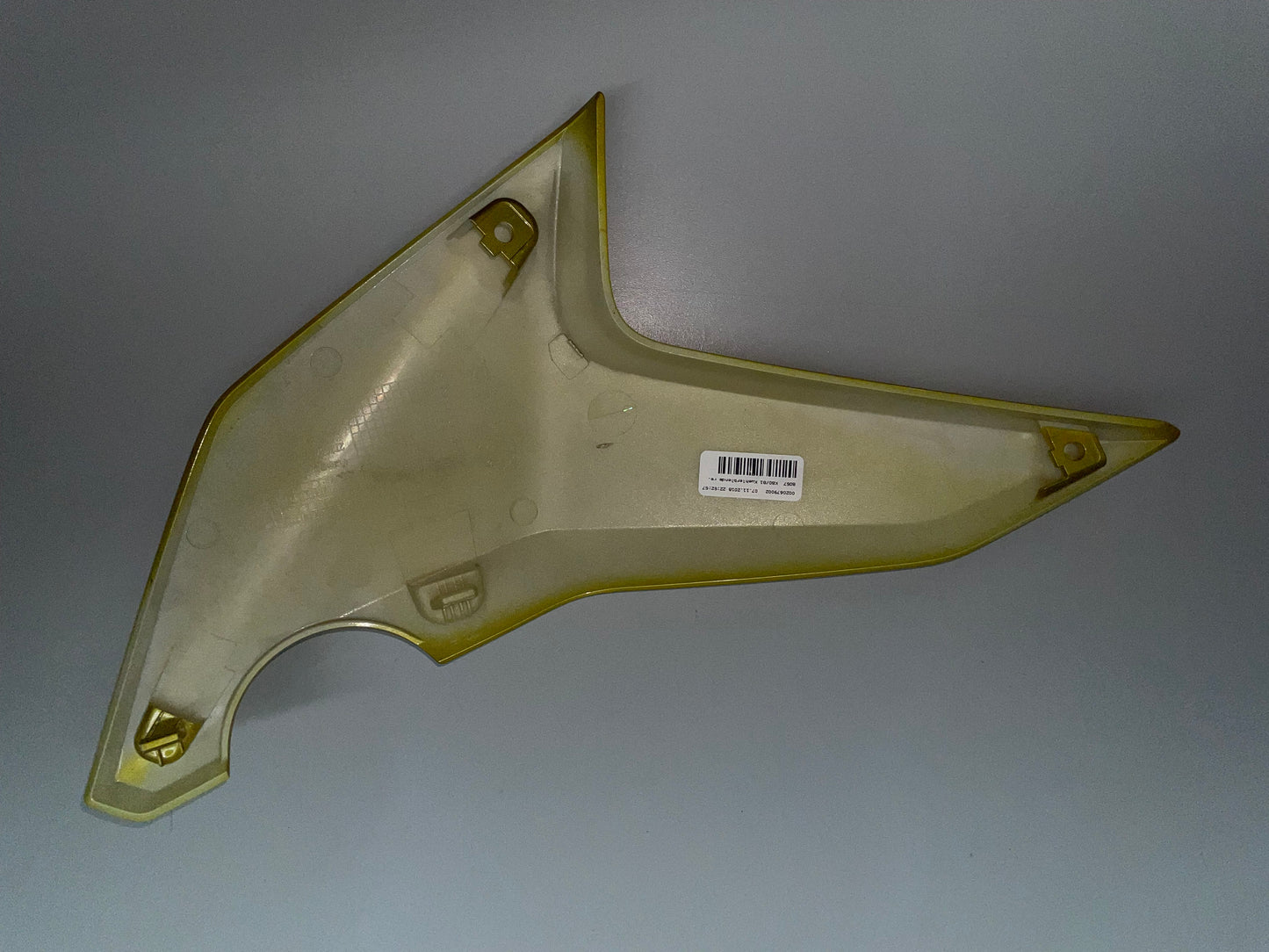 BMW F750GS Kühlerblende rechts gebr. 46638564548