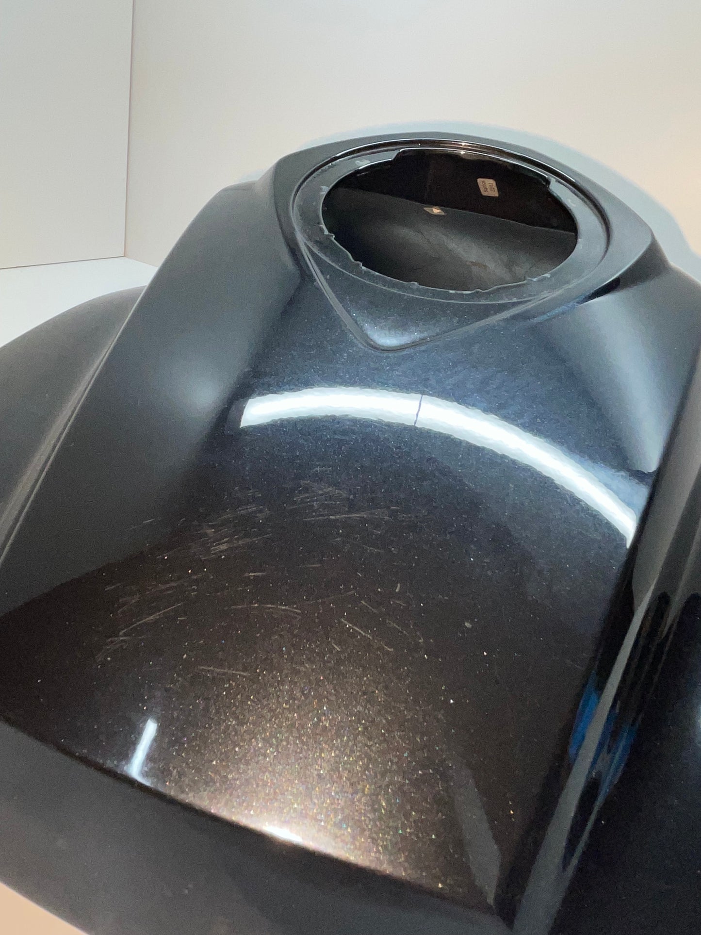 BMW R1200GS Tankabdeckung mitte saphirschwarz 46637724735
