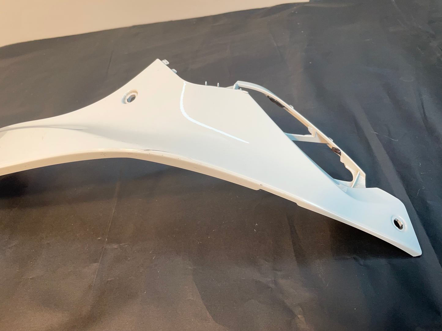 BMW S1000RR Tankverkleidung rechts lightwhite 46638551210