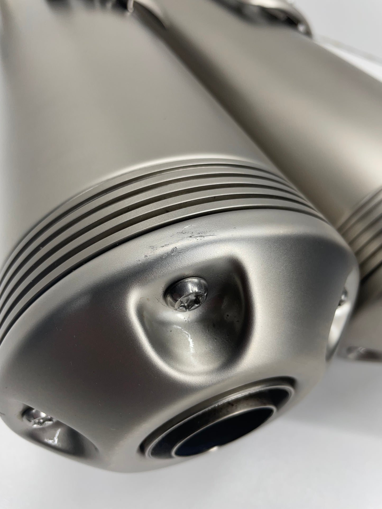 BMW RnineT K23 Heritage AKRAPOVIC Endschalldämpfer 18518561336