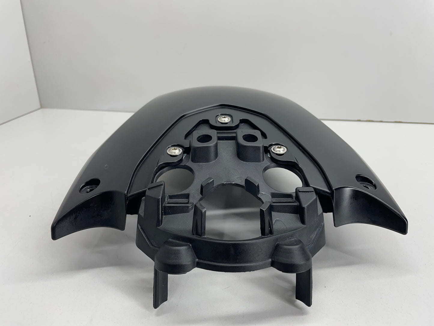 BMW F650GS Tankabdeckung mitte + Verkl. Zündschloss geb. 46637695003