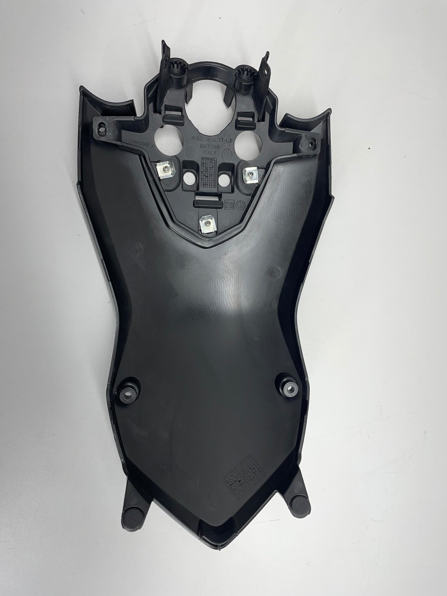BMW F650GS Tankabdeckung mitte + Verkl. Zündschloss geb. 46637695003