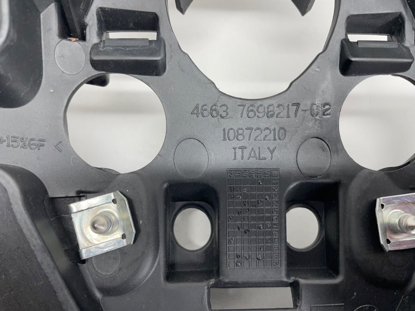 BMW F650GS Tankabdeckung mitte + Verkl. Zündschloss geb. 46637695003