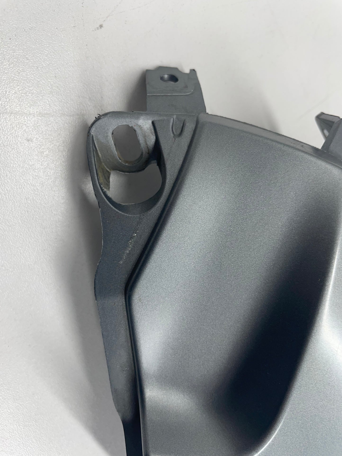 BMW K50 R1200GS LC Seitenteil rechts granitegrey gebr 46638533680