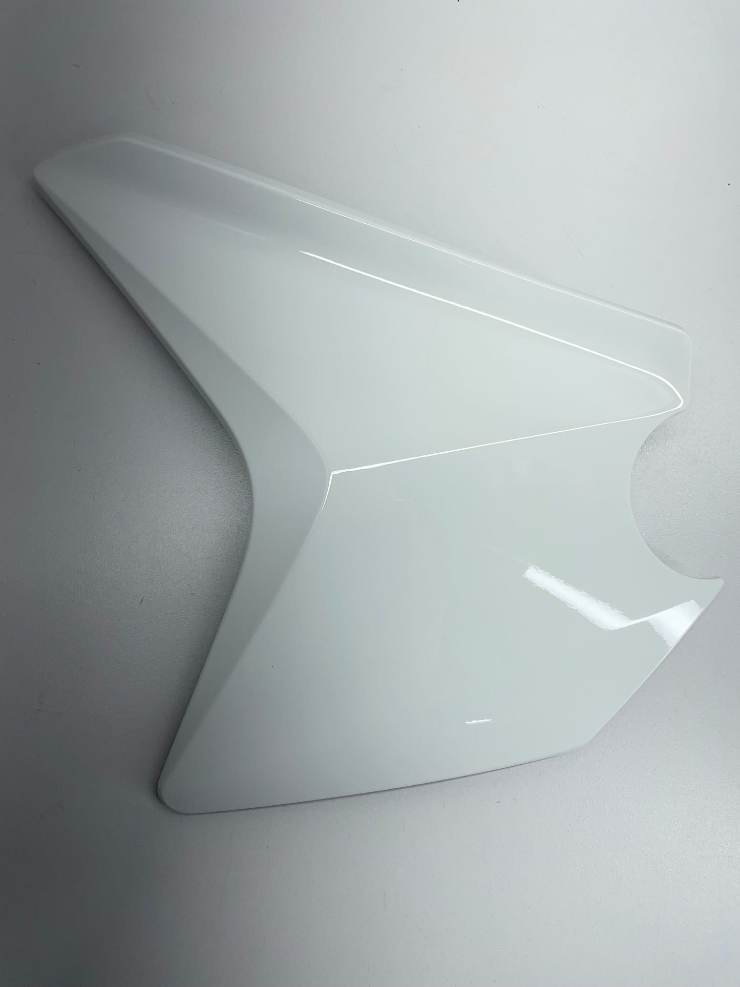 BMW F800GS ab 2013 Seitenblende rechts alpinweiss NEU 46638534982