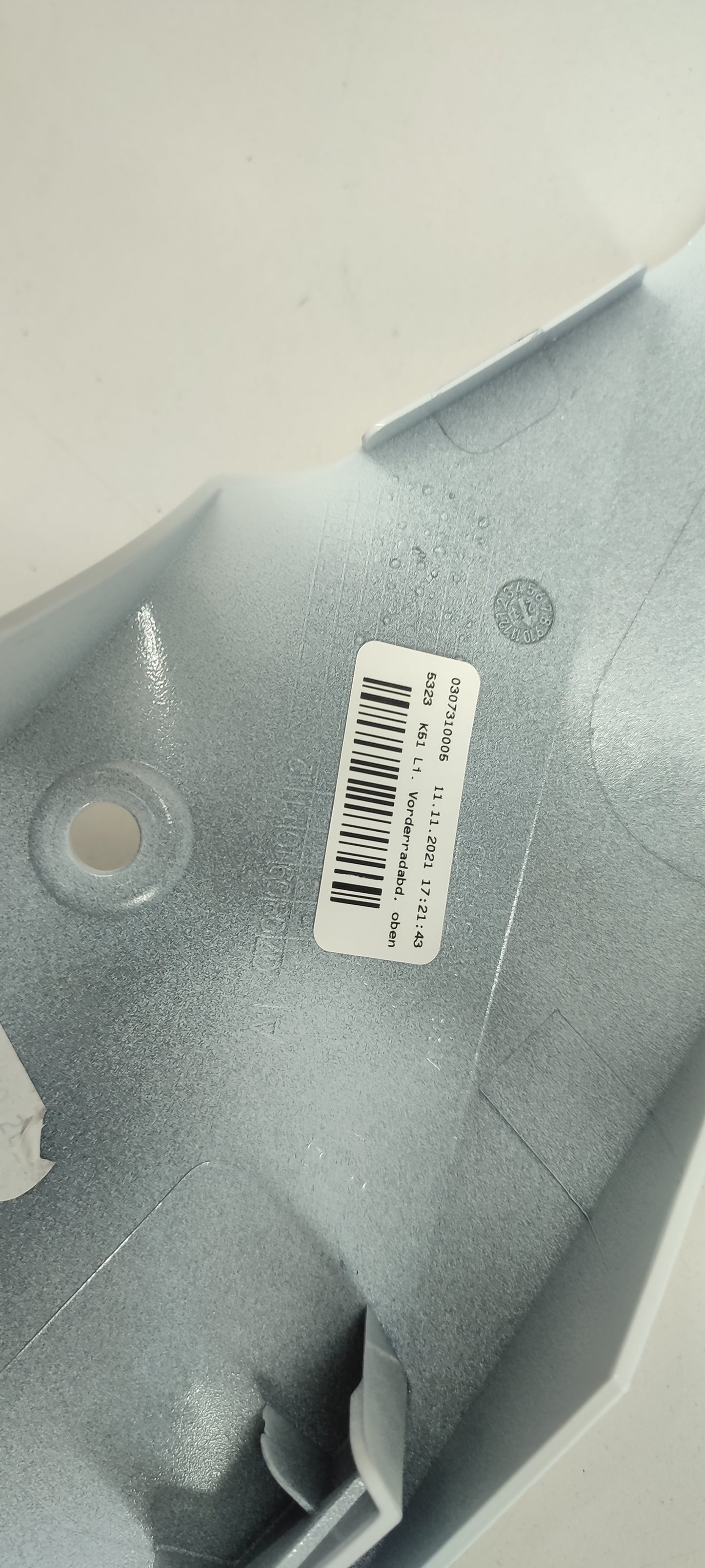 BMW R1200GS ADV K51 Vorderradabdeckung oben links light white 46618561759