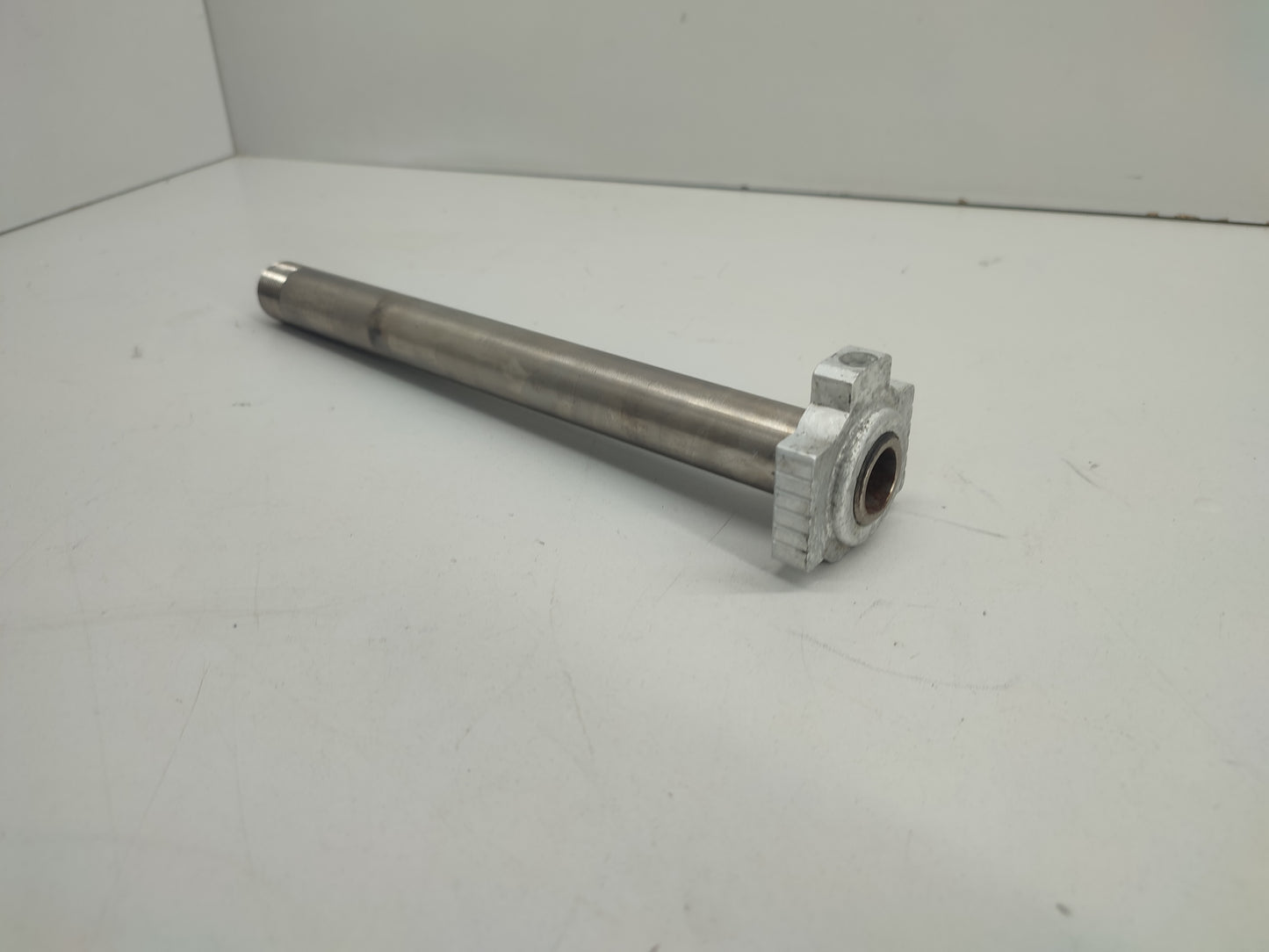 Husqvarna 701 Radachse hinten gebraucht 75310085144