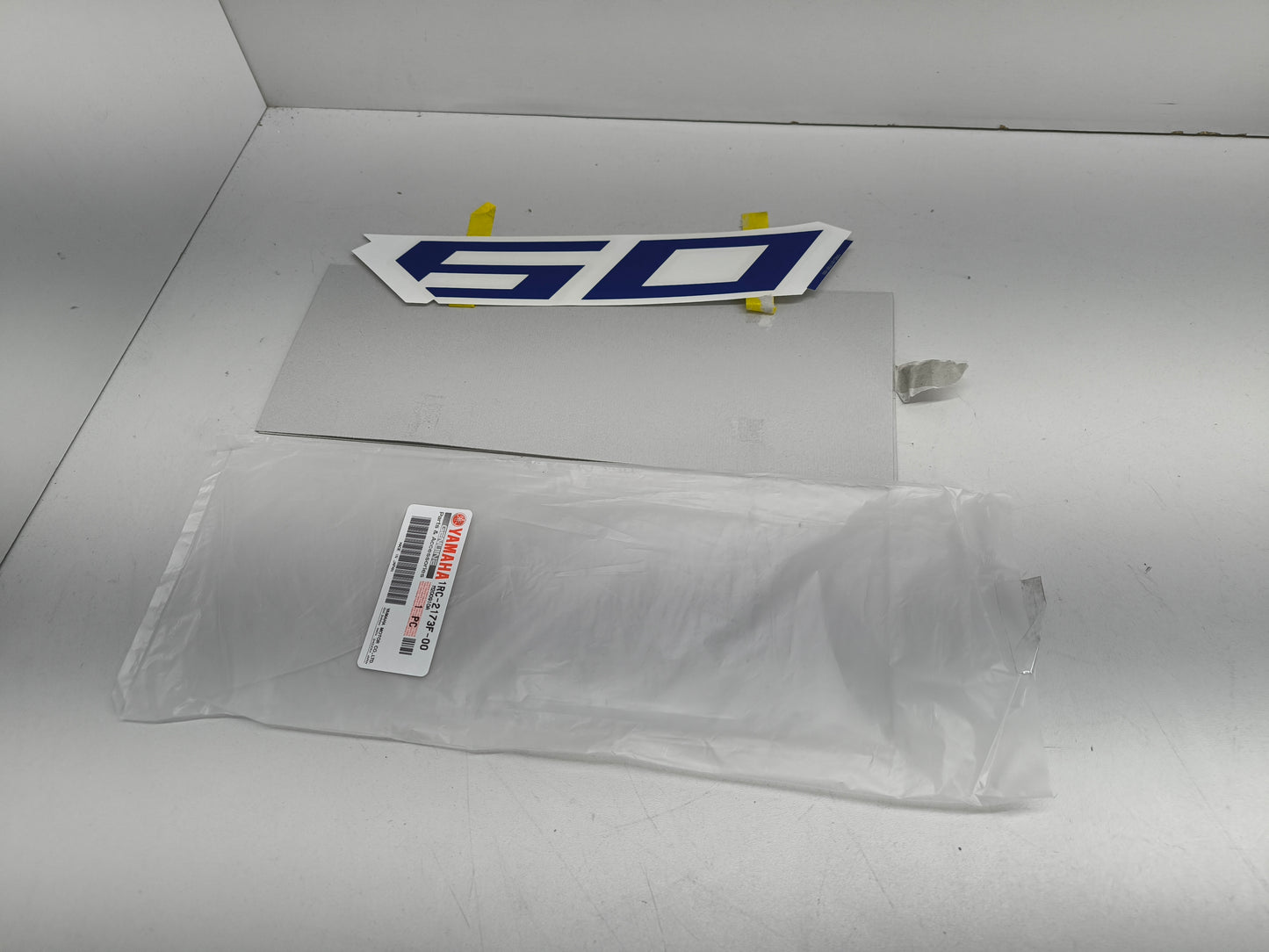 Yamaha MT-09 Aufkleber 1RC2173F0000