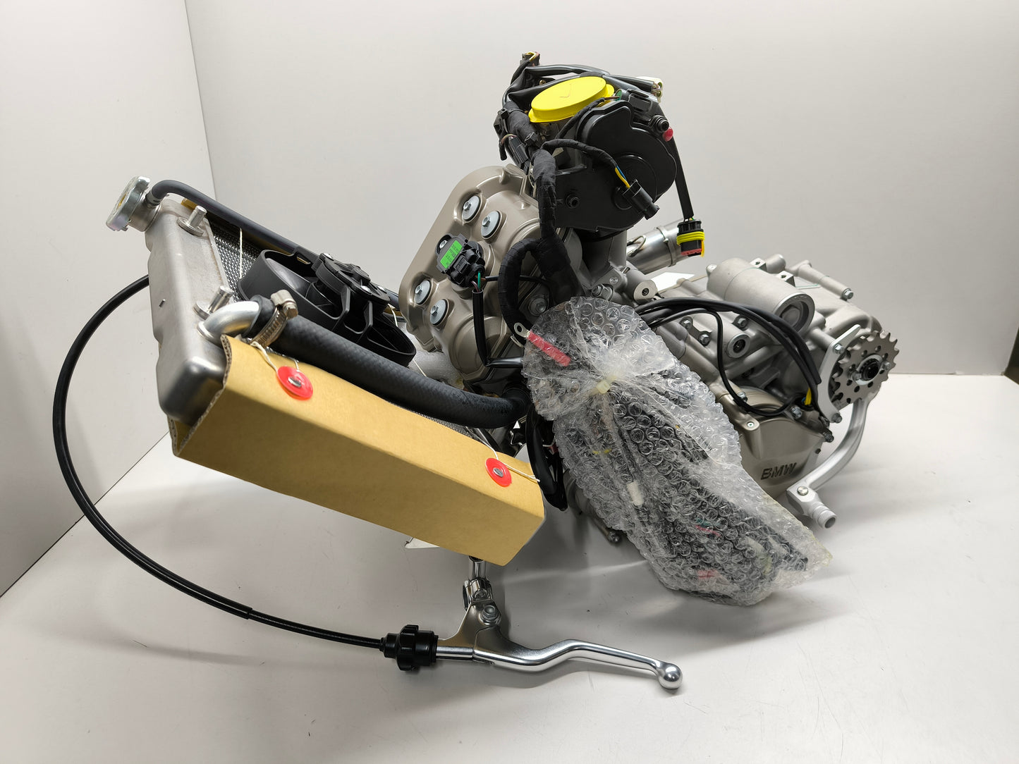 BMW G450X K16 Motor komplett NEU mit Kühler und Krümmer 11117709359