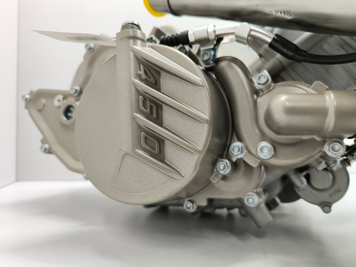 BMW G450X K16 Motor komplett NEU mit Kühler und Krümmer 11117709359