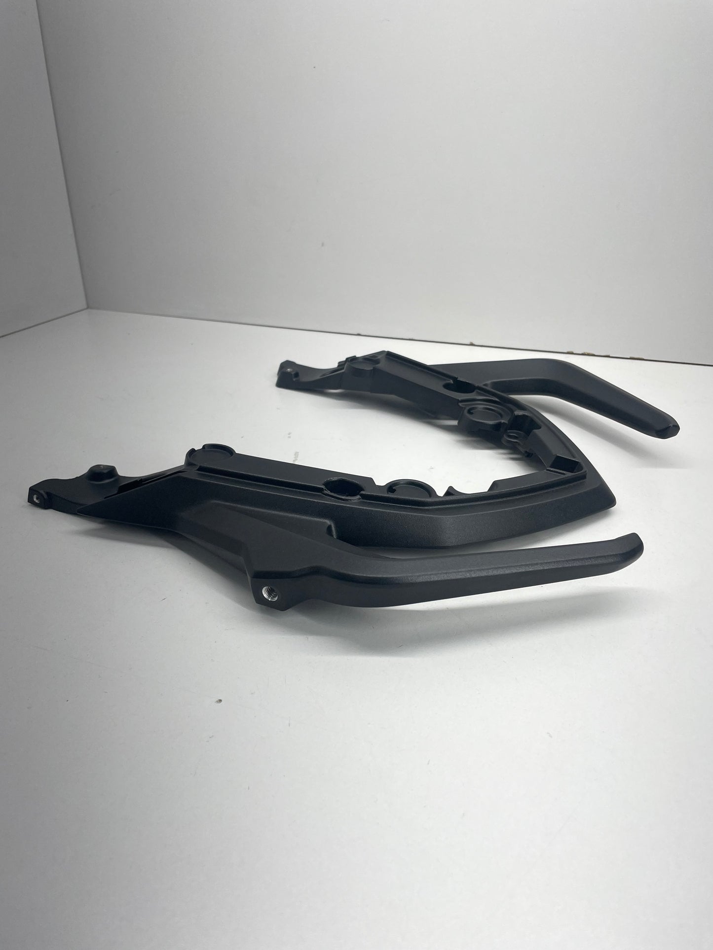 BMW F900R / XR Haltegriff Sozius schwarz 46728409642