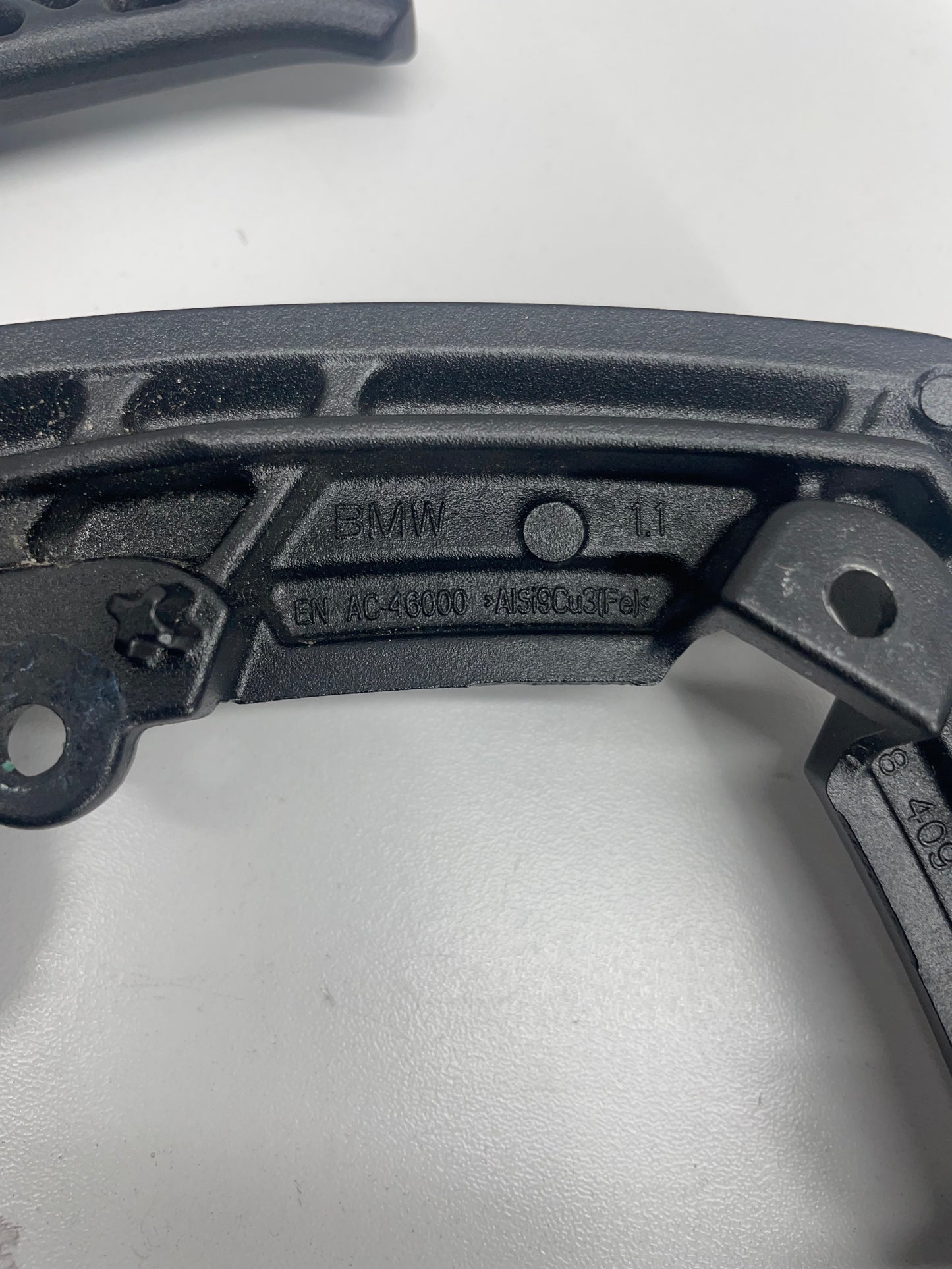 BMW F900R / XR Haltegriff Sozius schwarz 46728409642