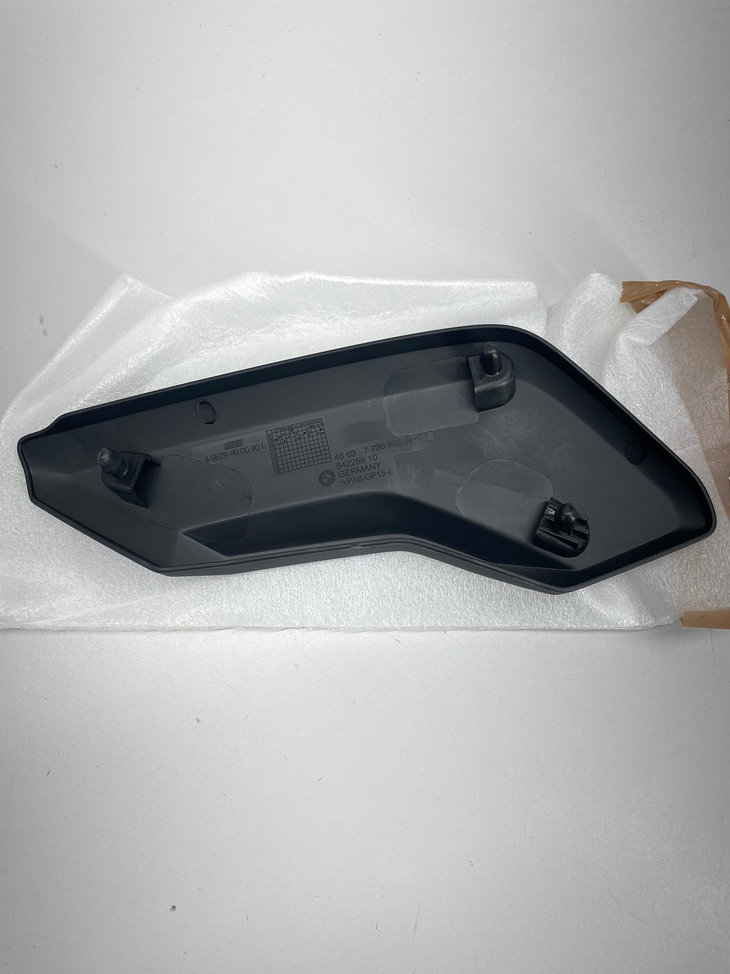 BMW R1200GS K25 Seitenblende links schwarz NEU 46637700885