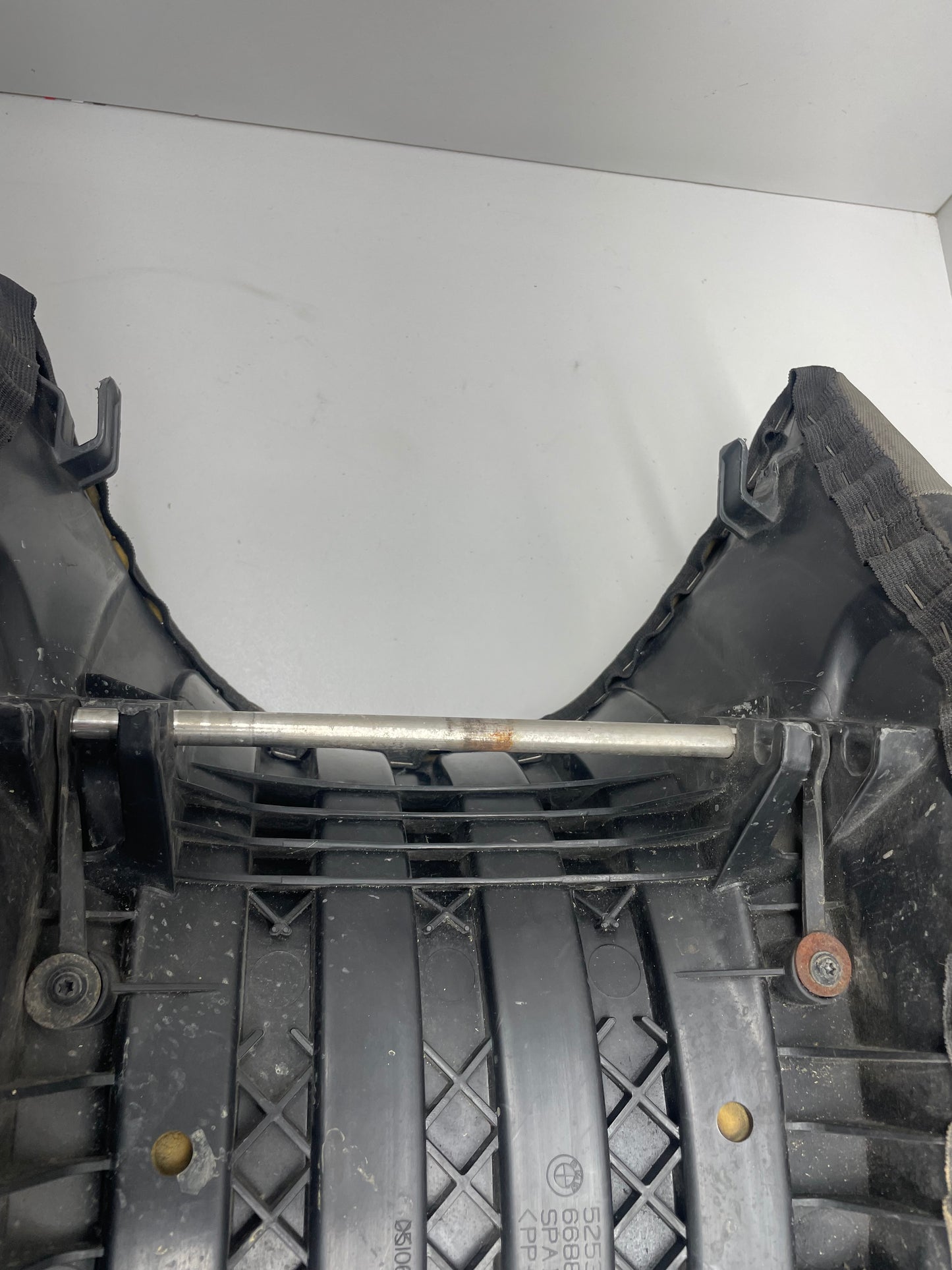 BMW R1200GS ADV K25 Sitzbank beschädigt 52537667725