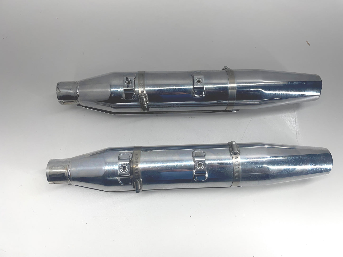 Set Auspuff ESD Harley Davidson Diverse Chrom 64900161 gebr.