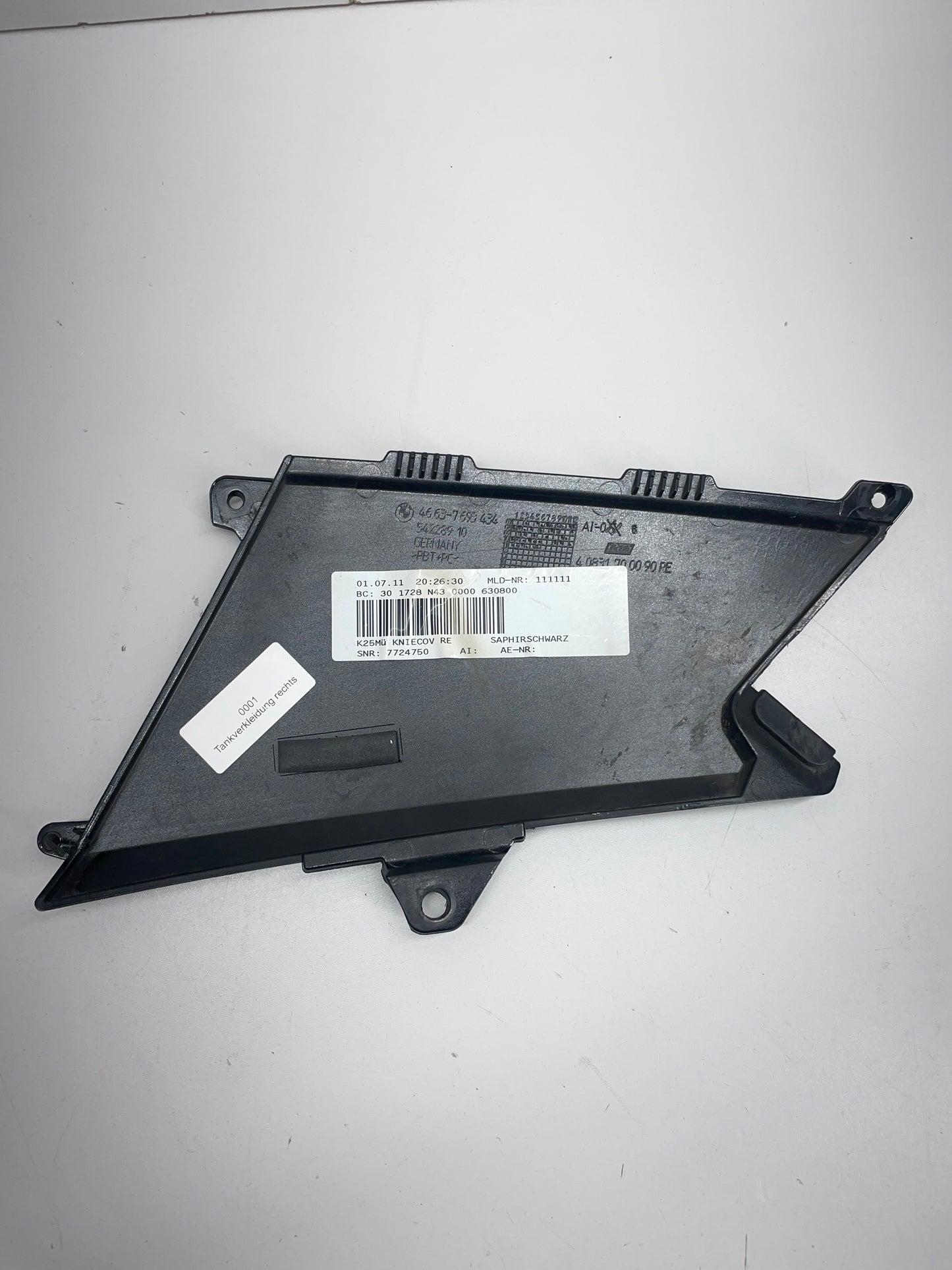 BMW R1200GS K25 Verkleidung Tank rechts geb. 46637724750