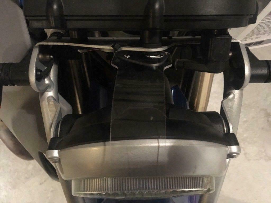 BMW HP2 Enduro Scheinwerferschutz Makrolon NEU