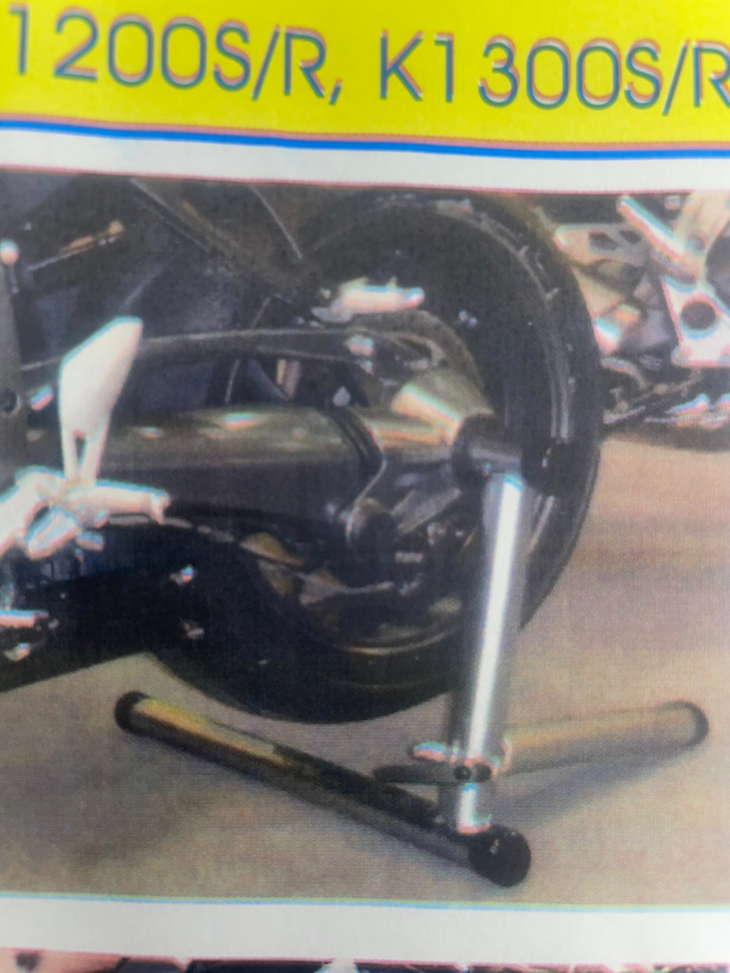 BMW R1200 GS Heck Lifter Montageständer Hinterradachse