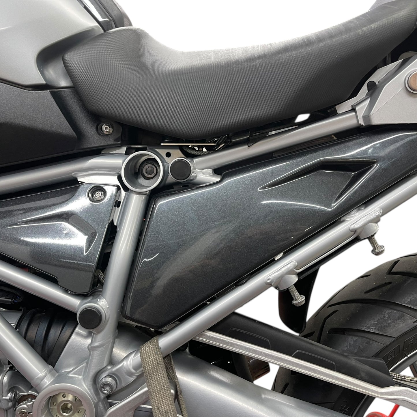 BMW R1200GS R1250GS Hornig hintere Seitenabdeckung/blende 240015B gebraucht