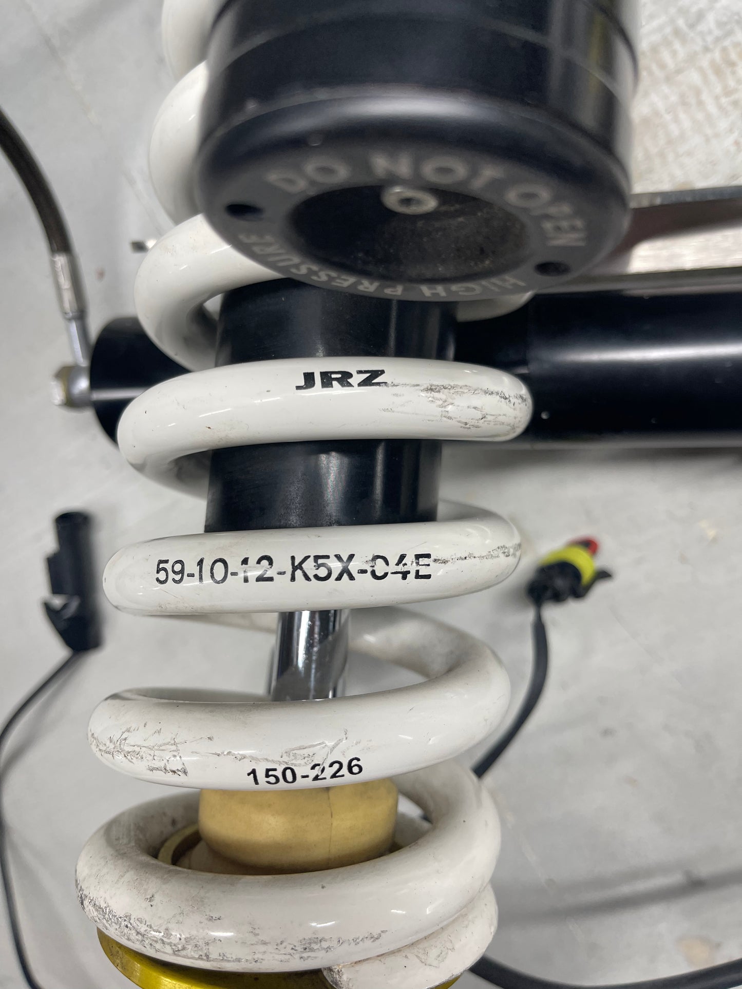 BMW R1200GS/R1250GS Touratech Suspension FAHRWERKS-SET-DDA / Plug & Travel für BMW R1200GS / R1250GS Adventure (2014-2024) 01-045-5865-0