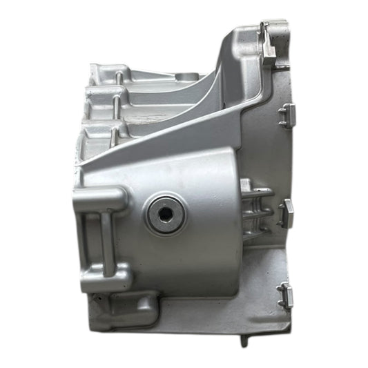 BMW R1200GS K25 04-07 Gearbox Housing/Gearbox Cover 23007693754 OEM Used